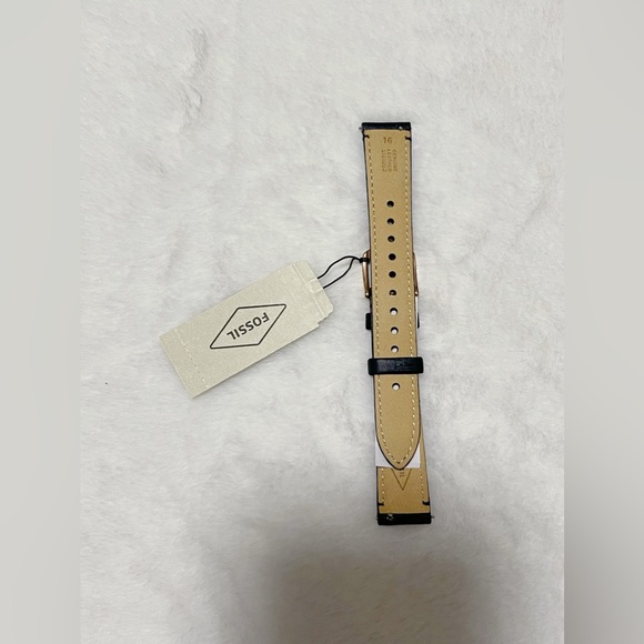 Fossil 16mm Navy Leather Watch Strap - Picture 6 of 7